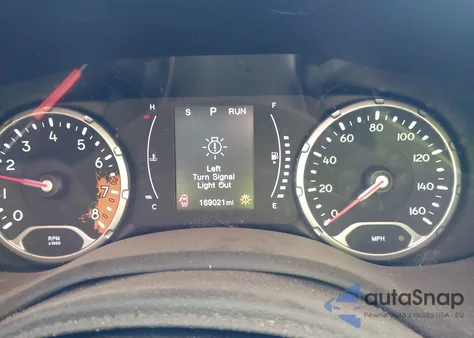 2017 Jeep Renegade Sport 4X4 from USA, damaged, VIN ZACCJBAB9HPG11088